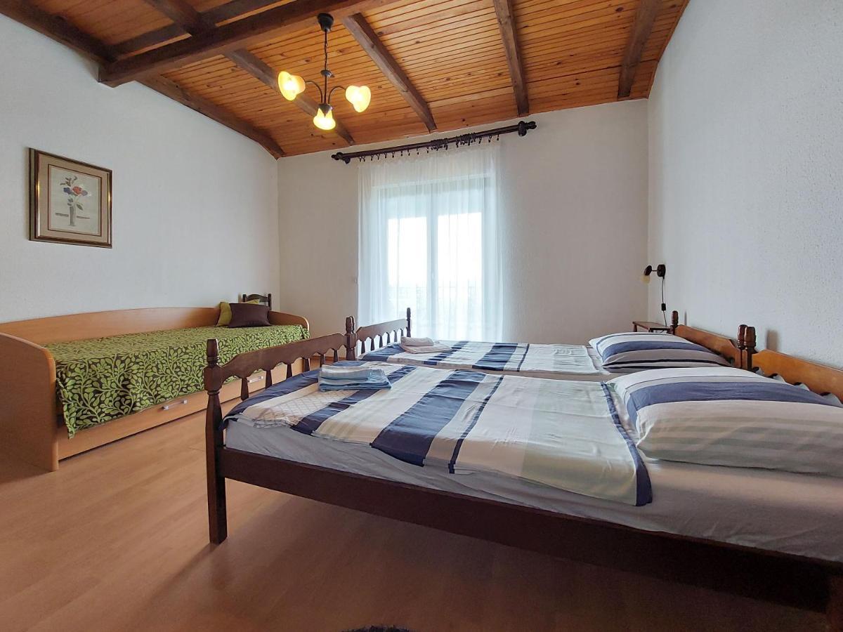 Apartments Vilim Pinezići Dış mekan fotoğraf